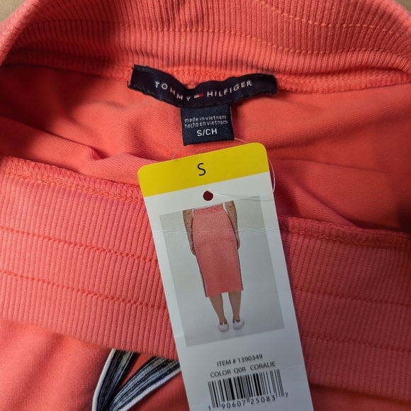 Tommy Hilfiger Long Skirt (Size S) - Picture 4 of 9